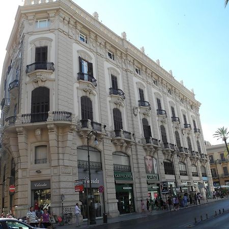Prince Moncada Palermo Ruang foto